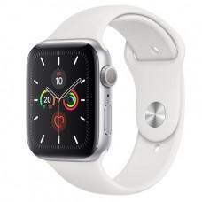 Apple Watch Series 5 GPS, 44mm, корпус из алюминия серебристого цвета, белый спортивный ремешок